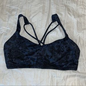 Lululemon Free to Be Bra 4